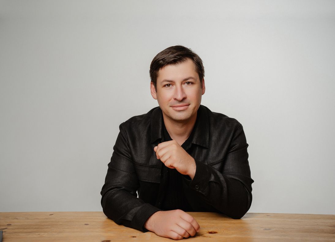 employee photo
